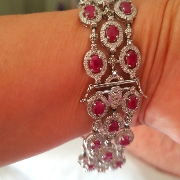 Magnificent Real Ruby, Diamond bracelet! - Picture 3 of 5
